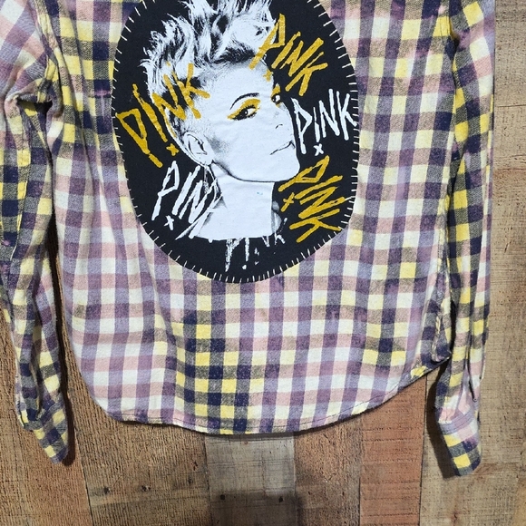 PINK Victoria's Secret Plaid Shirt with Graphic Patch - Picture 5 of 7